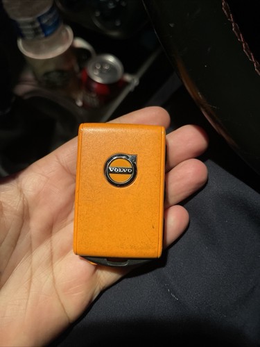 Volvo chrome keyring for c30 - chrome,