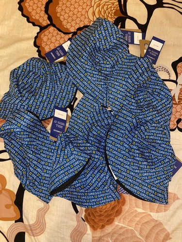 Greggs primark reversible - x,