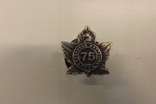 MILITARY BADGE CANADA 75TH