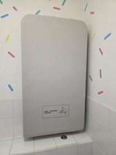 Wall Mounted Baby Changing Station Folding Commercial Washroom Horizontal Table