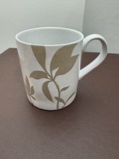 Dartington Stoneware Leaf Pattern Mug White And Beige Colour Brand-New