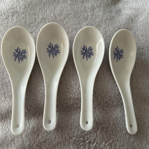 Thai chinese porcelain spoons - thai/chinese,