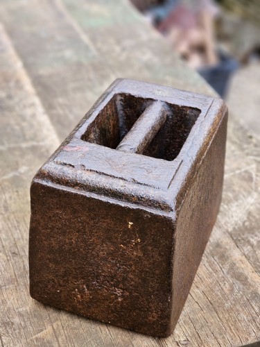 Vintage 56lb cast - vintage,