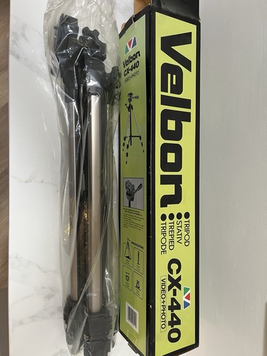 Velbon 440 tripod - tripod, for