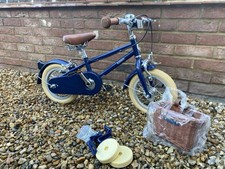 BOBBIN Blueberry Moonbug 12" Pedal Bike