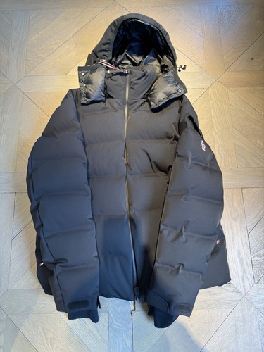 Moncler montgetech hooded - montgetech,