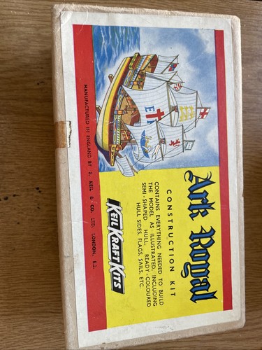 Ark royal construction kit - royal,