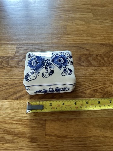 Delft trinket box - trinket,