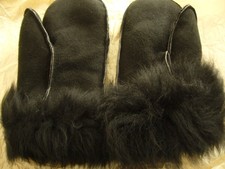 LADIES TOSCANA SHEEPSKIN MITTS BLACK