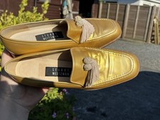 Stuart Weitzman Women's Mustard Yellow Patent Leather Slip On Shoes Size 4