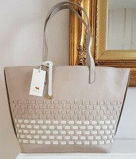 Radley Large Thatch Close