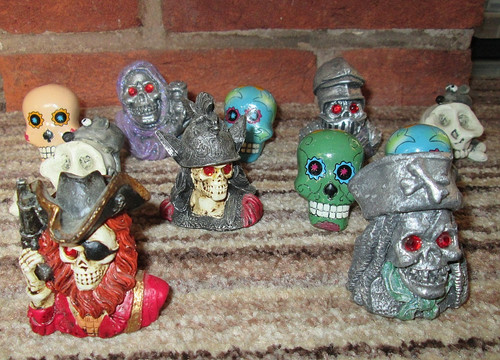 Small skull ornaments - skull,