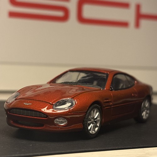 Rare hongwell cararama aston - rare,