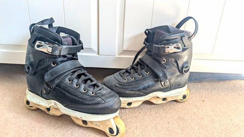 Usd carbon aggressive skates - usd,