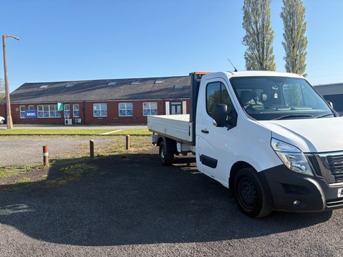 Nissan nv400 dropside dci - 2.3,