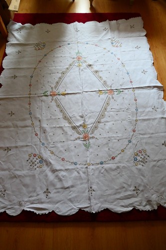 Large vintage table cloth with - table,