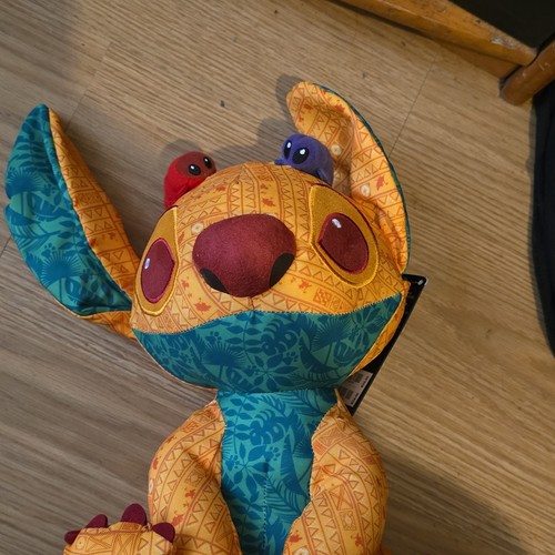 Disney stitch crashes - stitch,