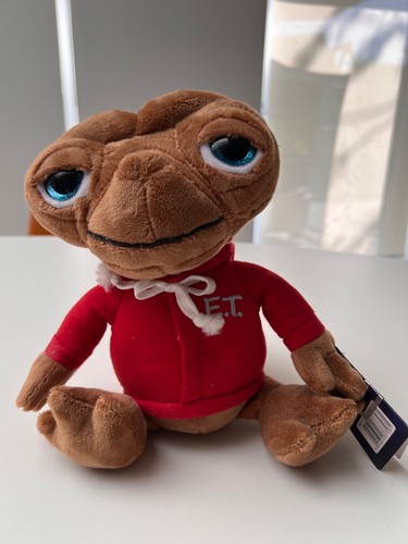 The extra terrestrial - e.t.,