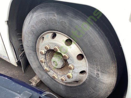 Bus trailer stud alloy - /,
