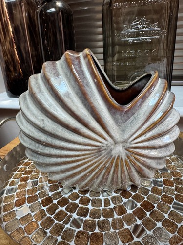 Natural stoneware spiral shell - spiral,