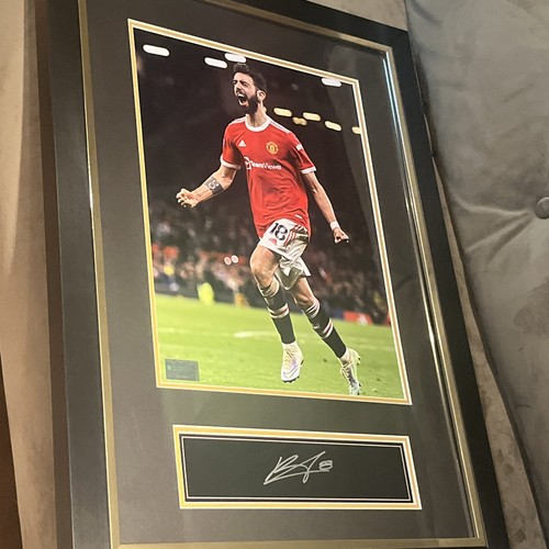 Bruno fernandes signed - bruno,