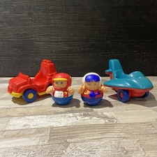 RARE Playskool Weebles wooble Aeroplane & Car with Pilot & Driver 1990
