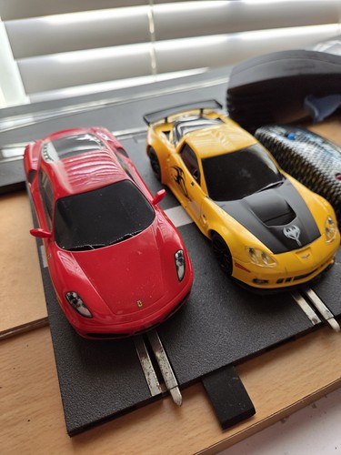 Scalextric red ferrari f430 - ferrari,