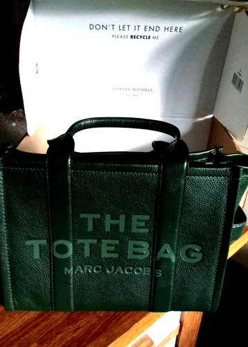 Authentic marc jacobs dark - authentic,
