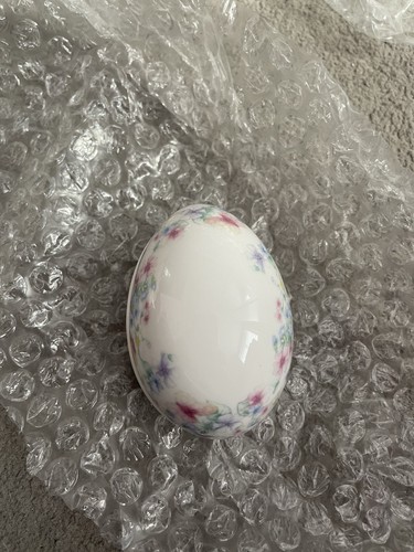 Vintage wedgewood egg trinket - wedgewood,
