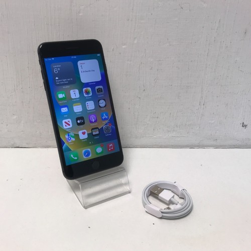 Apple iphone plus 64gb - iphone,