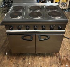 Lincat ESLR9C 6 Ring Electric Range Cooker With Convection Oven 3 Phase 32Amp