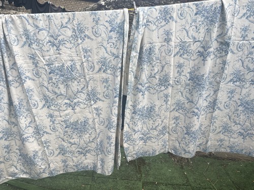 Pair laura ashley - pair,
