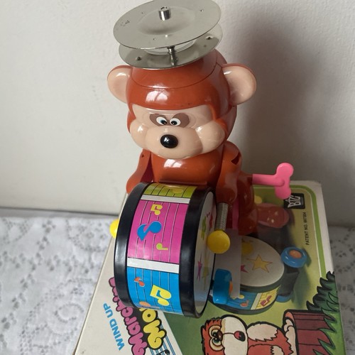 Vintage toy wind - vintage,