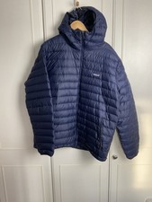 Patagonia Men's Hooded Down