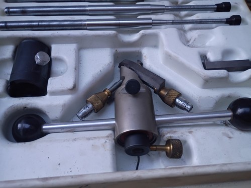 Universal valve seat cutter - universal,