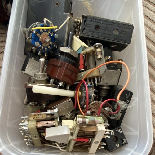 Vintage 1970s radio parts lot - vintage,