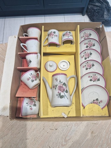 Boxed foreign vintage - 2,