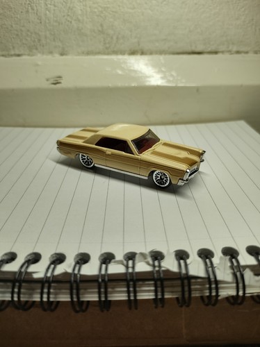 Hot wheels pontiac - hot,