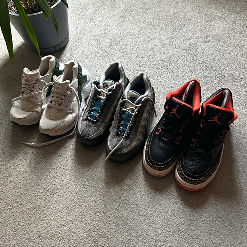 Nike pair trainer sneaker - pair, trainer/sneaker
