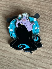 DISNEY VILLAINS PORTRAIT COLLECTION THE LITTLE MERMAID URSULA PIN ON PIN
