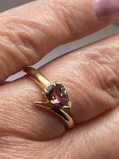 Colour Change Garnet 18 Carat Yellow Gold Ring