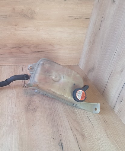 Toyota auris coolant - toyota, overflow