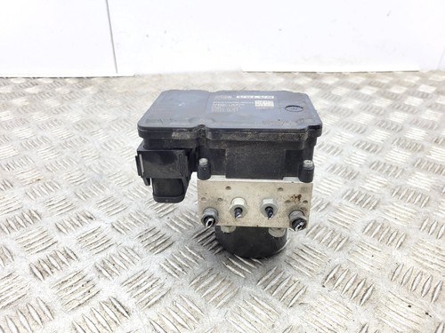 Volvo xc60 2016 - 2016, pump