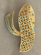 Vintage Sphinx Brooch Gold Toned Turquoise Vintage Pre Ownef