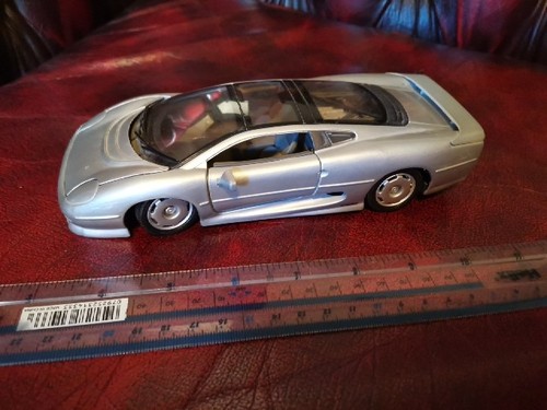 Maisto silver 1992 - maisto, jaguar