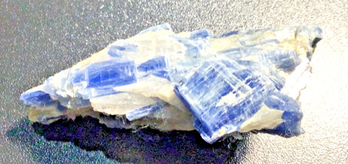 Blue kyanite natural - blue,