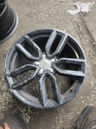 Audi black 5j 18 - 7.5j, 18"