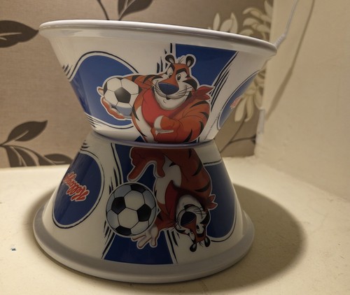Kelloggs plastic cereal bowls - plastic,
