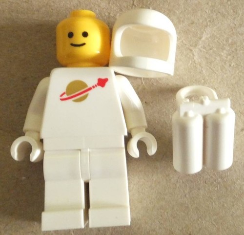 Lego minifigure genuine - lego,