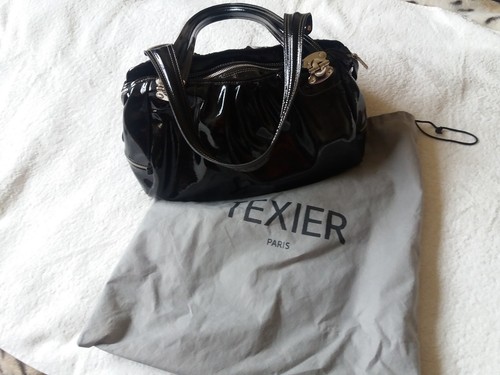 Women texier handbags - women's, very